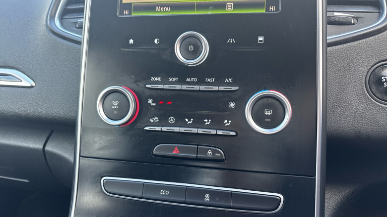 Renault Scenic 1.2 TCE Dynamique Nav 5dr Petrol Estate